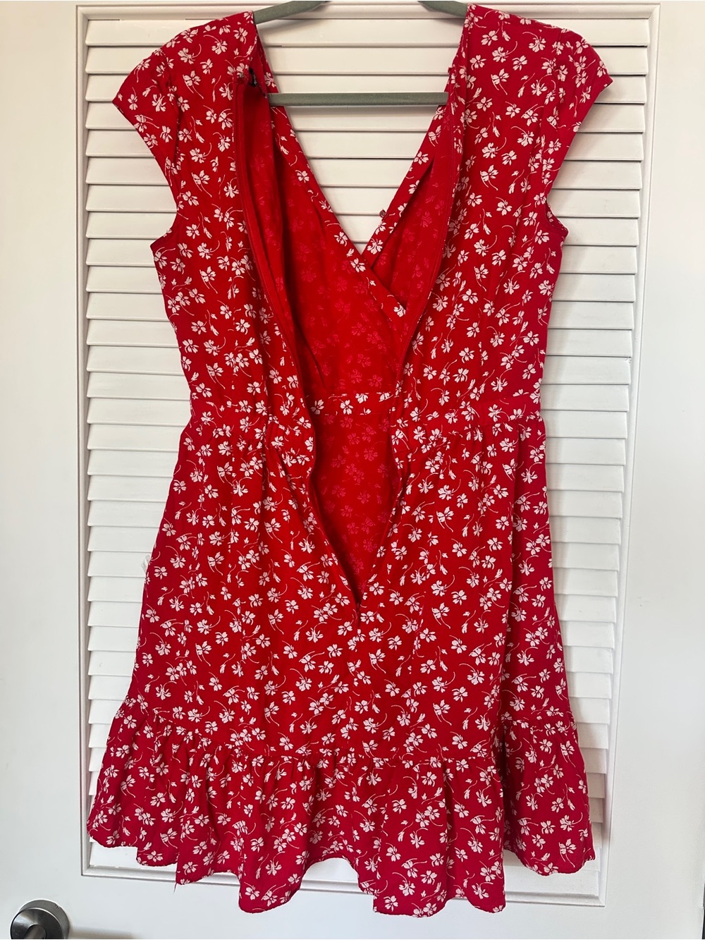 J. Crew Mercantille 100% Viscose Red Floral Cap-Sleeve Wrap Mini Dress size 2 - Picture 9 of 16